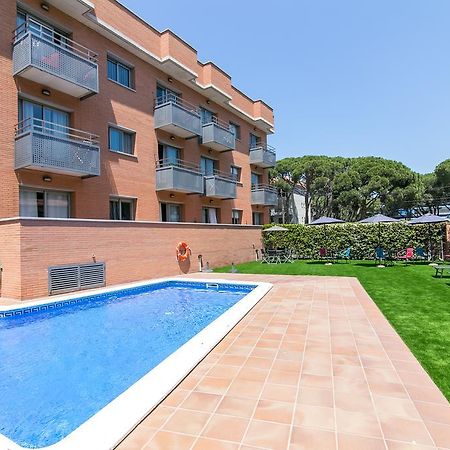 Aparthotel Bardon Castelldefels Exteriör bild