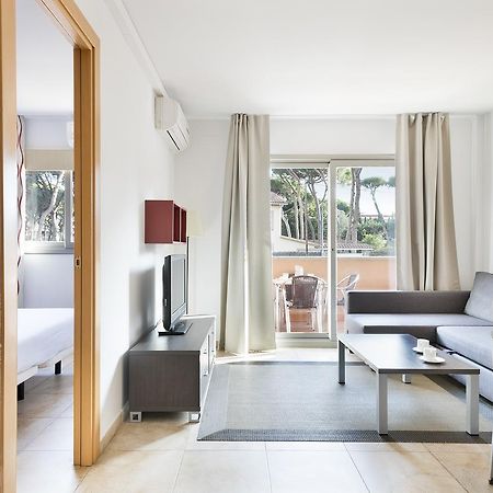 Aparthotel Bardon Castelldefels Exteriör bild