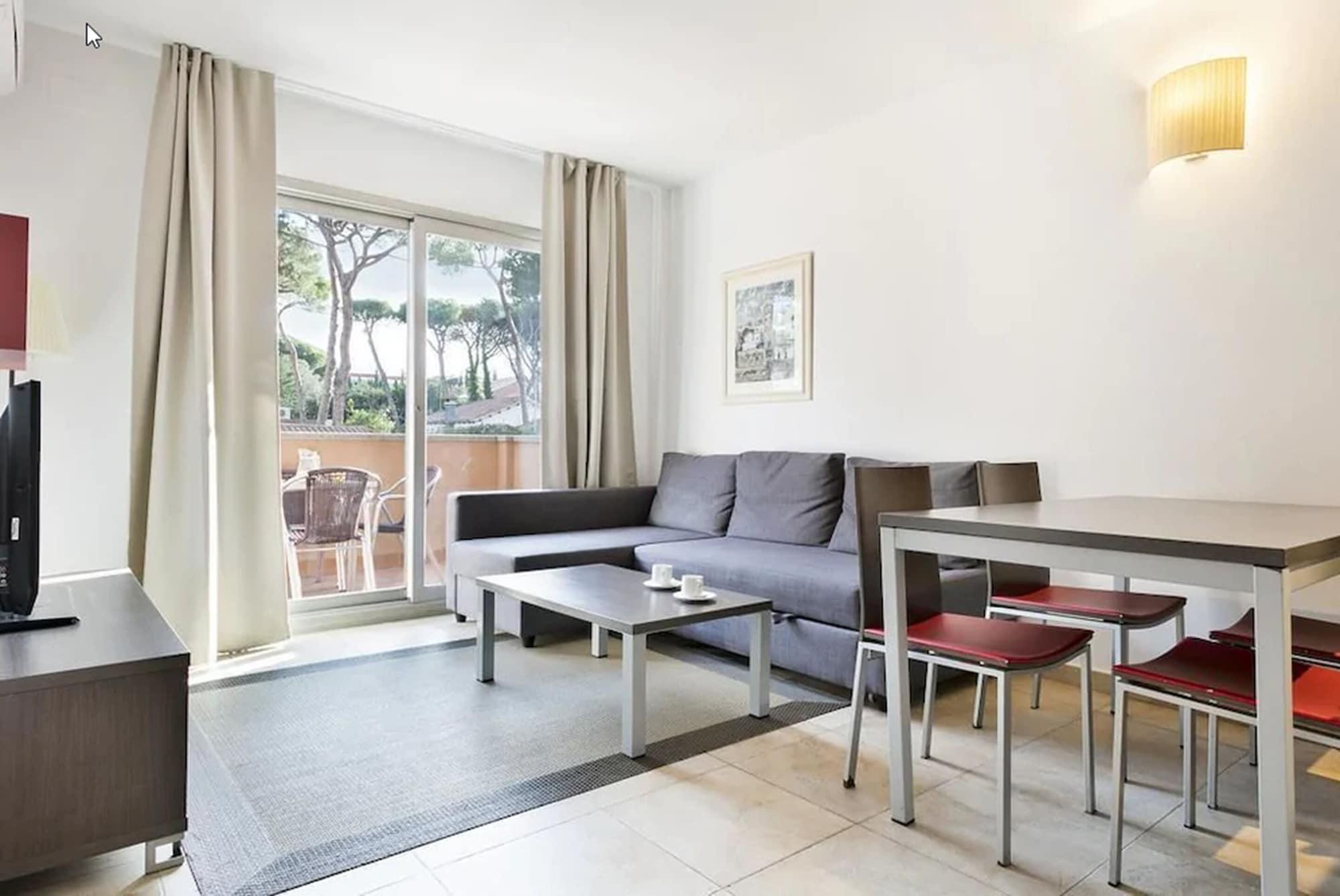Aparthotel Bardon Castelldefels Exteriör bild