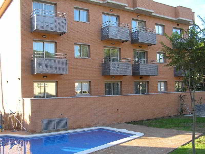 Aparthotel Bardon Castelldefels Exteriör bild